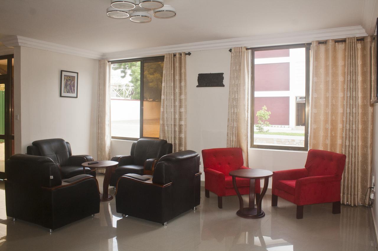 Consir Executive Lodge Akra Zewnętrze zdjęcie