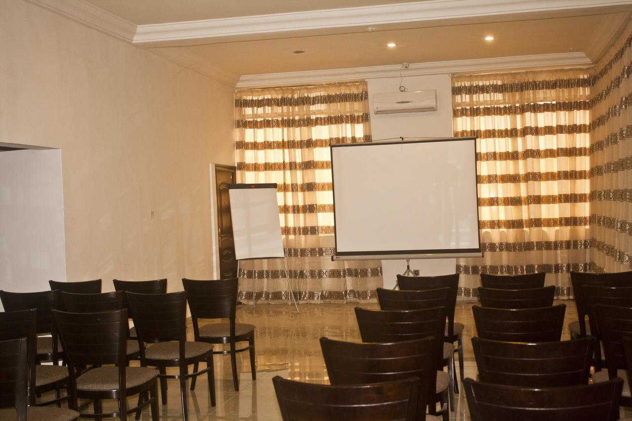 Consir Executive Lodge Akra Zewnętrze zdjęcie