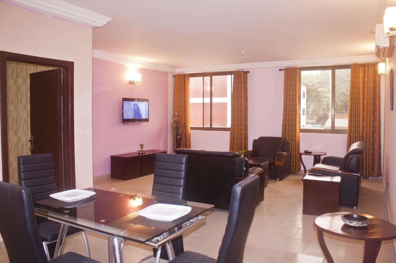 Consir Executive Lodge Akra Zewnętrze zdjęcie